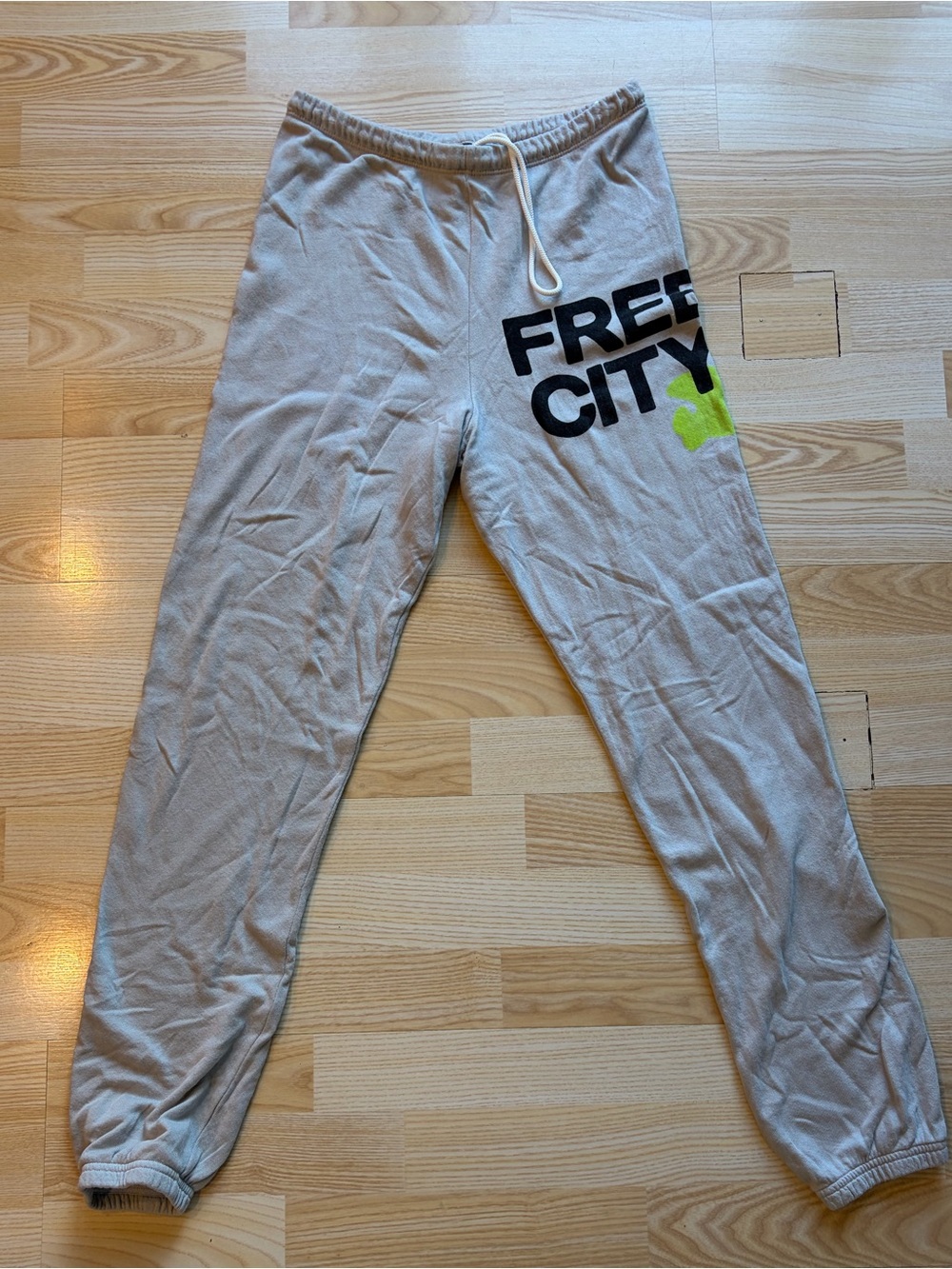 Freecity sweatpants